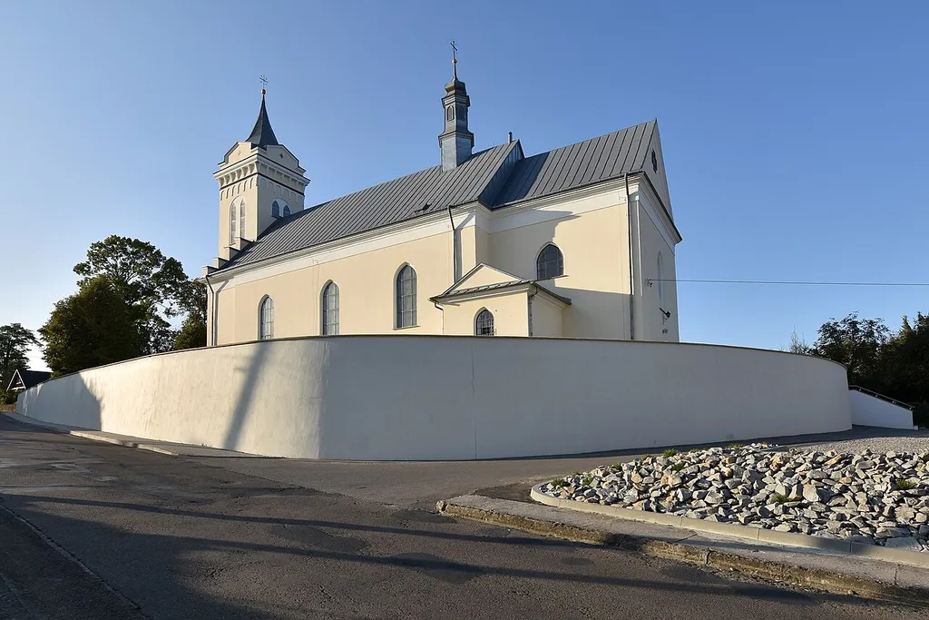 Dębowiec, Kościół św. Bartłomieja Apostoła