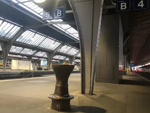 Zurich Main Train Station Trach 4 & 5B