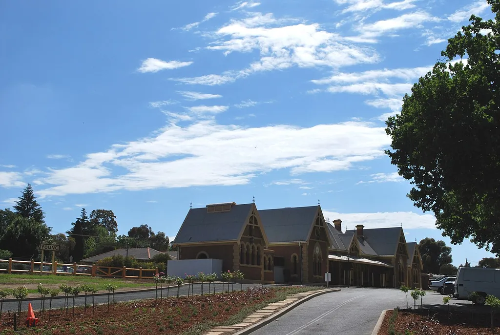 Train station at en:Young, New South Wales