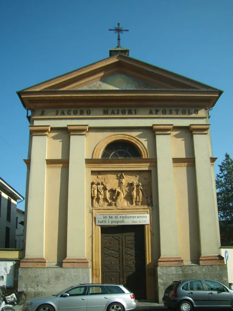 Facciata della chiesa di San Giacomo Apostolo a Lodi.