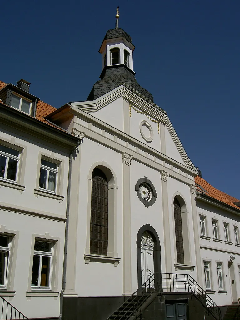 Evgl. Theodor-Fliedner-Kirche in Düsseldorf-Kaiserswerth, Stadtkirche der Diakonie