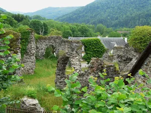 Abbaye de Feniers (Condat, Cantal, France)