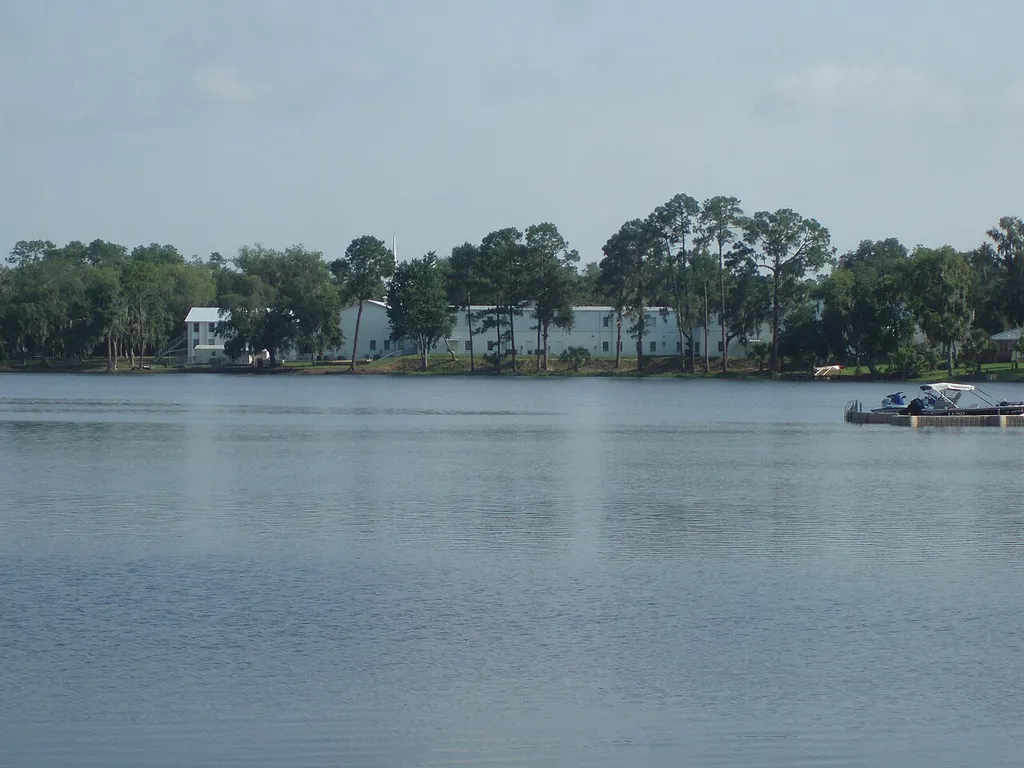 CHURCH LAKE (LYNNE, FL)