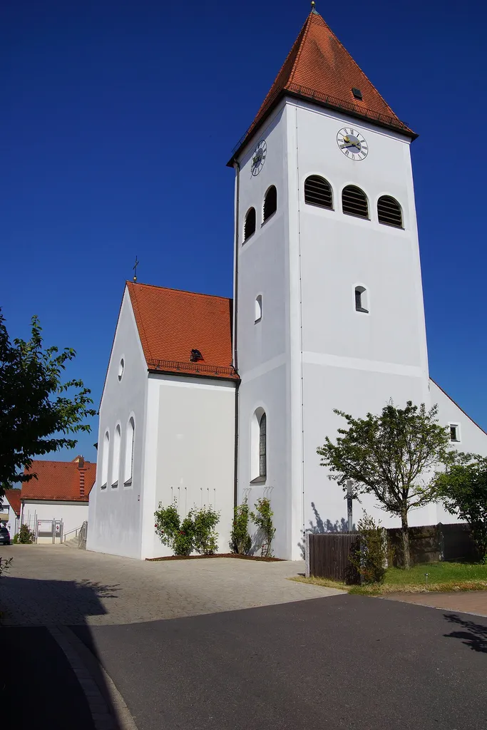 Die katholische Pfarrkirche St. Vitus in Ursensollen, Oberpfalz: