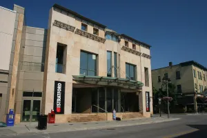 Avon Theatre