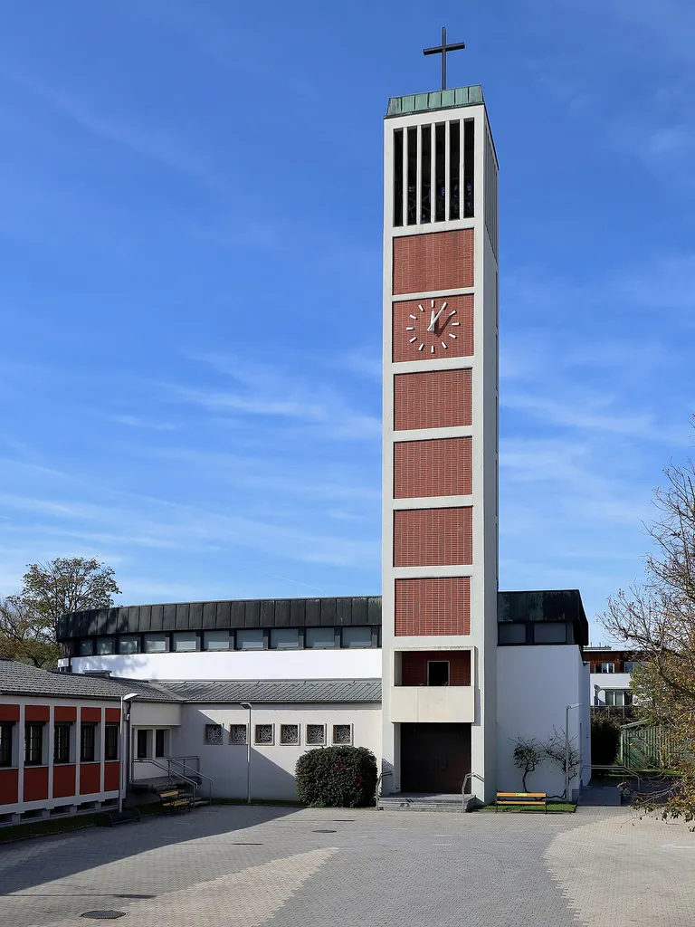 East view of the Spillern parish church.