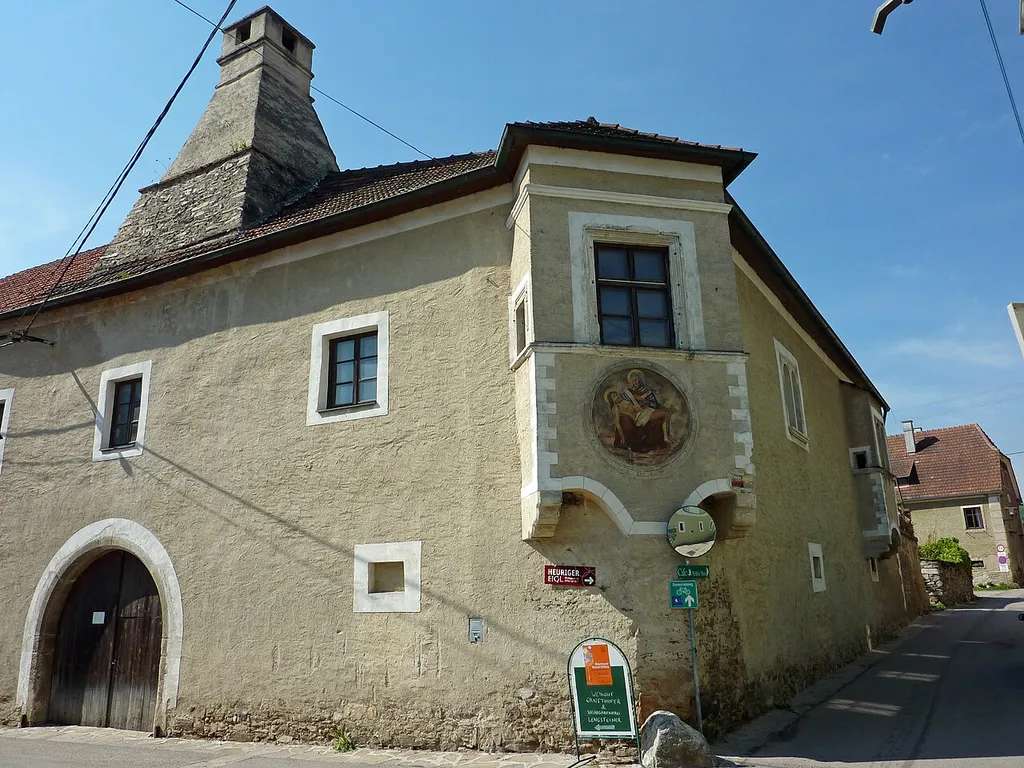 Wösendorf, Winklgasse 48, Weißenkirchen in der Wachau, Niederösterreich This media shows the protected monument with ObjektID 34048 in Austria. (Commons, de, Wikidata)
