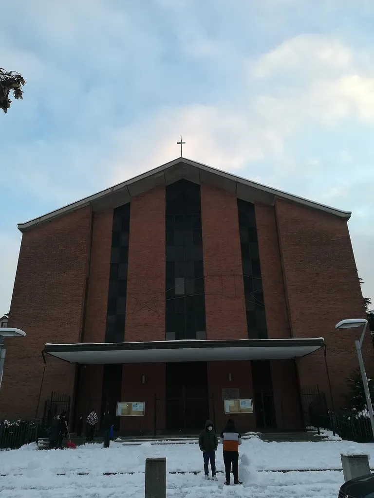 Vista esterna, frontale, della Chiesa di San Martino in Balsamo