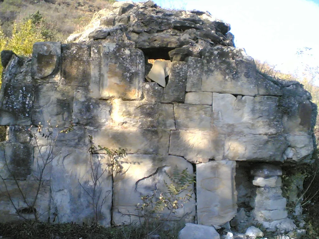 This is a photo of a cultural heritage monument in Georgia identified by the ID