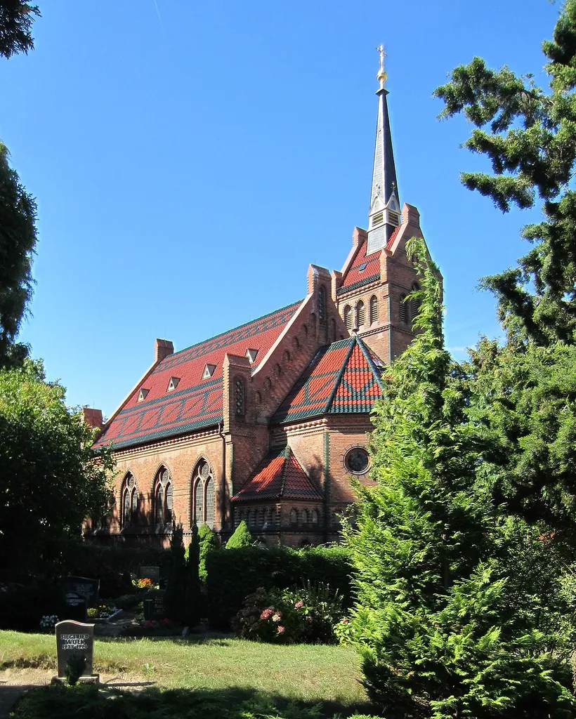 Neue Dorfkirche in Golm, Potsdam, Ansicht von Südosten