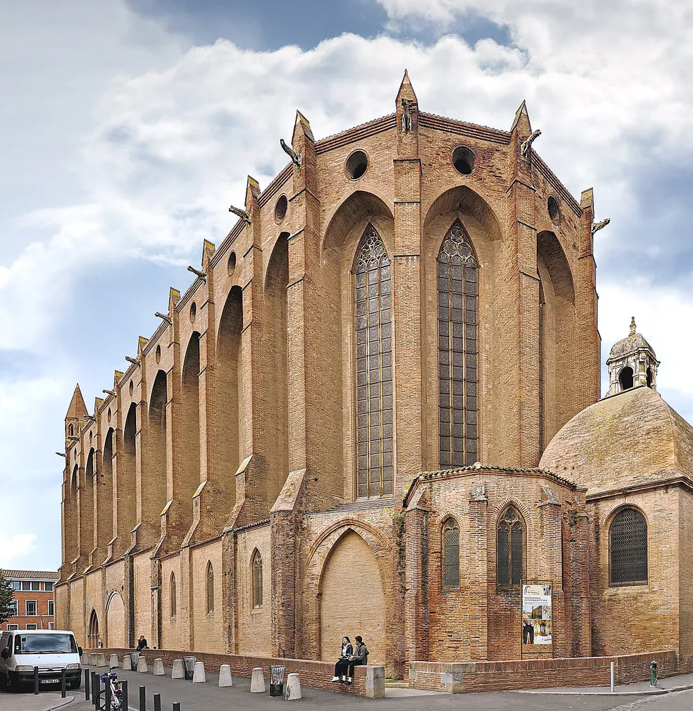 Church of the Jacobins, southeast exposure, nave and apse.