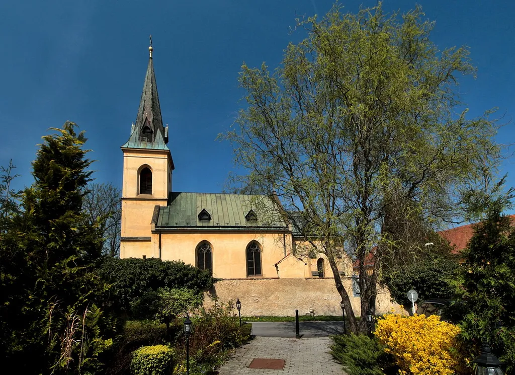 Hloubětín, kostel sv. Jiří