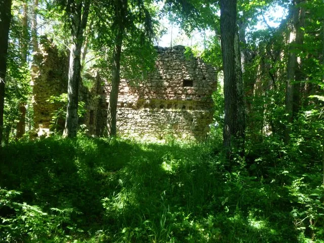 Burgruine Kronest This media shows the protected monument with ObjektID 7295 in Austria. (Commons, de, Wikidata)