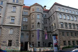 Kloster und Schule Notre Dame de Sion, Neubau