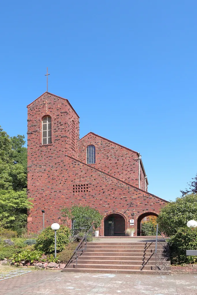 Kahl am Main, Bahnhofstrasse 14, Protestant church