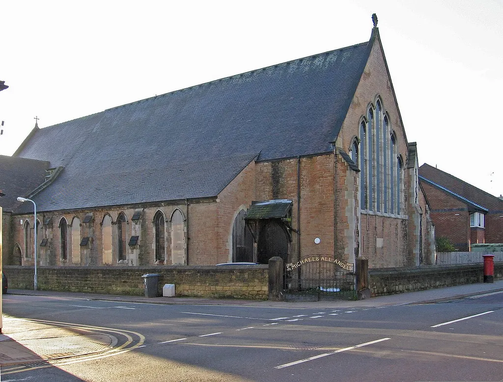 Sutton-in-Ashfield - St Michael &amp; All Angels