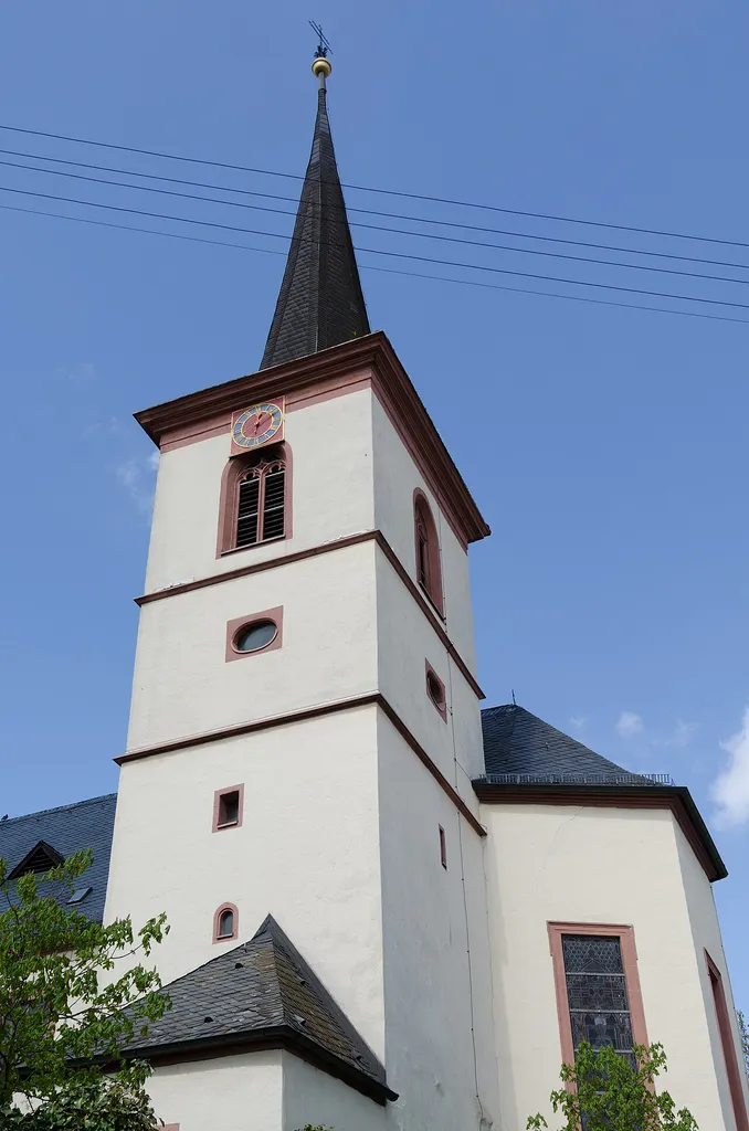 Greußenheim, Kirchplatz 4