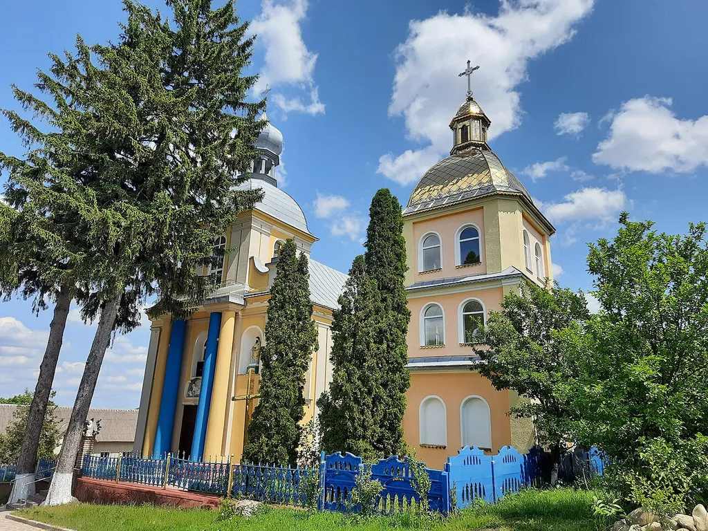 Церква Успіння святого апостола і євангеліста Івана Богослова (ПЦУ) с Бичківці, Чортківський р-н, Тернопільська обл.