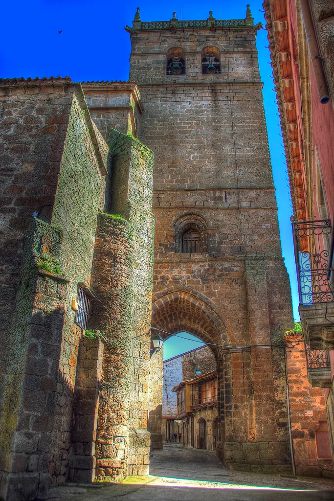 Iglesia de Santa María la Mayor de Ledesma
