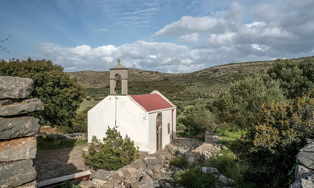 The church of the Agia Varvara (St. Barbara) (Syrmesso), Crete