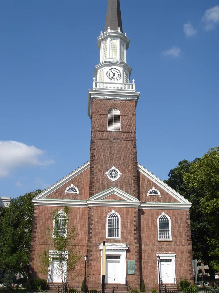 I took this photo of the First Presbyterian Church of Elizabeth myself on September 2, 2011.