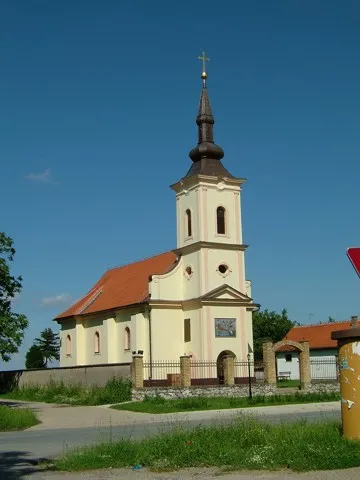 Srijemske Laze crkva