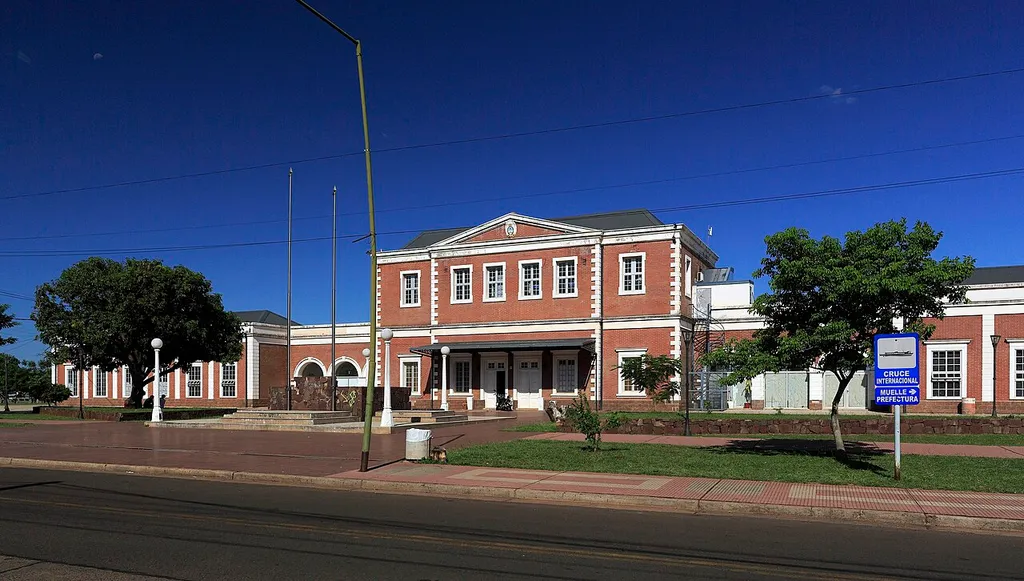 Posadas train station