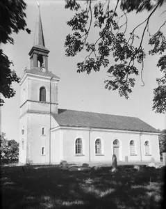 Hangelösa Church