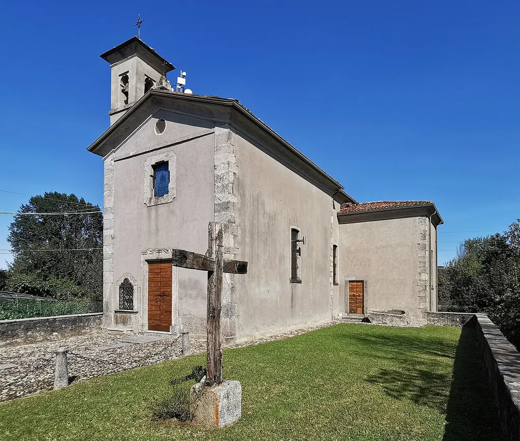 Chiesa dei Santi Giovanni e Paolo a Verdegò (Barzago)