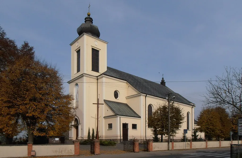 Serokomla (pow. łukowski, woj. lubelskie, Polska). Rzymskokatolicki kościół pw. św. Stanisława.