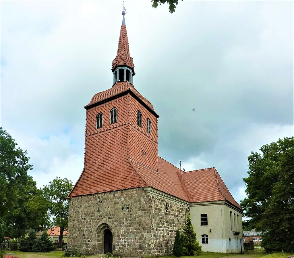 Dorfkirche (Blumenow)