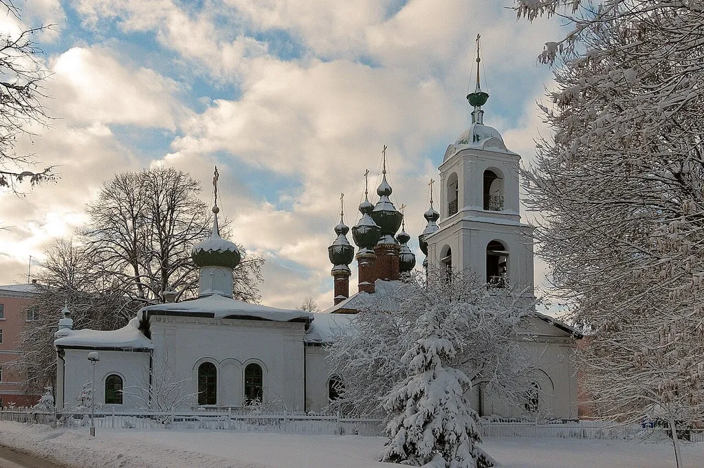 Церковь Вознесения: набережная Волжская, 51/2, Ярославль, Ярославская область