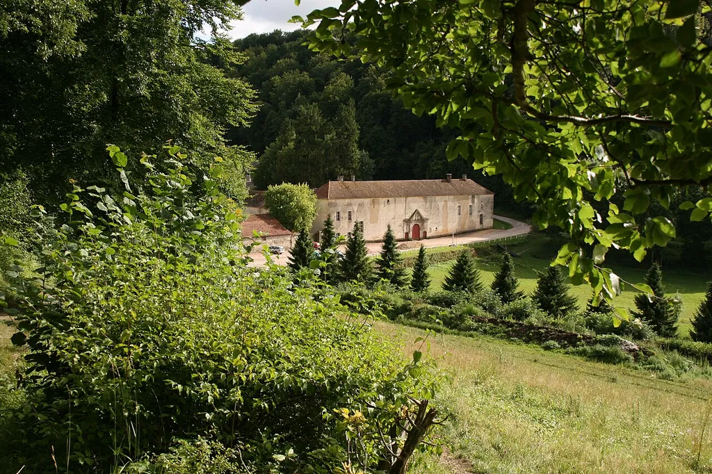 Abbaye du Val des Choues vue de l'entrée