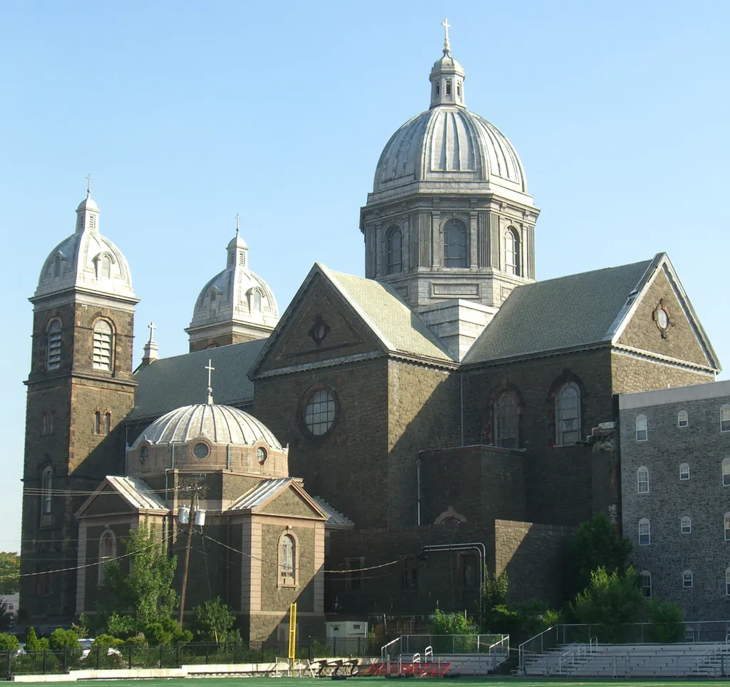 Monastery and Church of Saint Michael the Archangel in Union City, New Jersey. The church was formerly a Catholic church, but is now owned by a Korean Presbyterian parish. This photo was created by Luigi Novi. It is not in the public domain, and use of this file outside of the licensing terms is a copyright violation. If you would like to use this image outside of the Wikimedia projects, you may do so, only if I am properly credited, either by linking the photograph to this page, or with an easily visible credit placed near the photo in each instance in which it is used. Please credit authorship as follows: © Luigi Novi / Wikimedia Commons. Please maintain the original file name in all uses. You can see a gallery of some of my other photos here. If you have any questions, you can contact me by sending me an email or leaving a note at the bottom of my talk page.