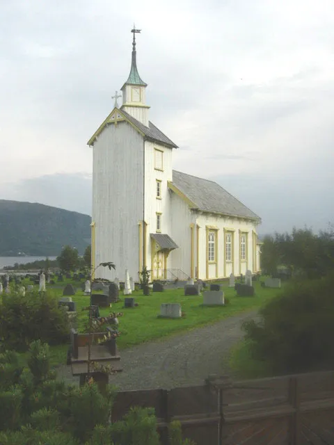 The church no:Otnes kirke in Valsøyfjord, Norway