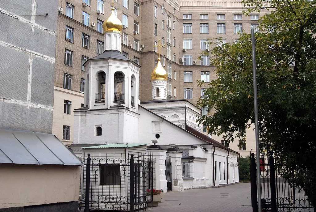 Храм Михаила Архангела в Овчинниках