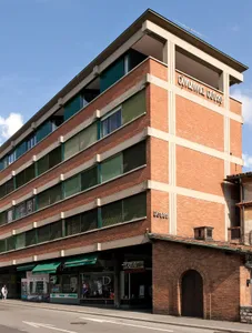 Palazzi Il Cardo, La Piccionaia and cinema Corso