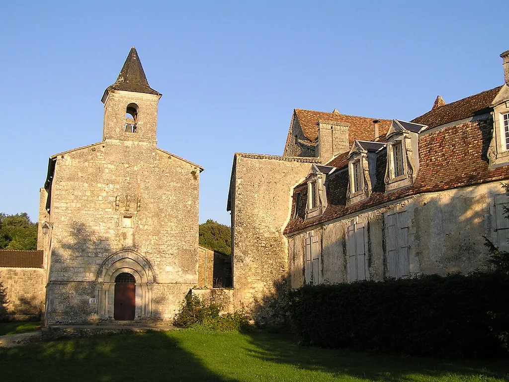 église et château de Bouëx