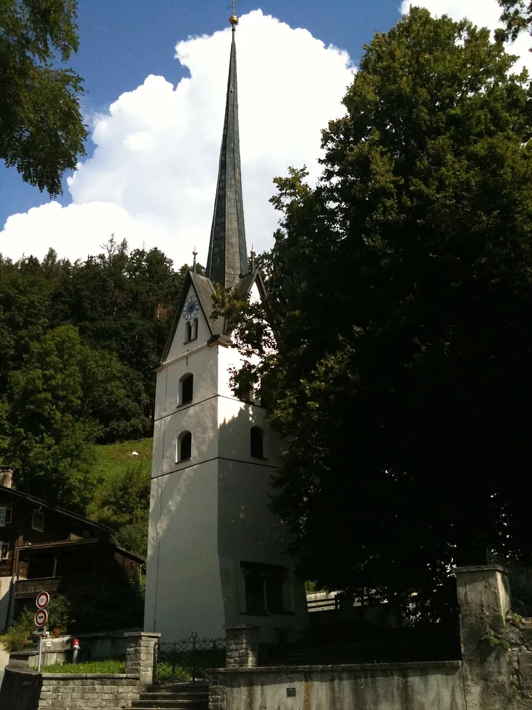 Turm der reformierten Kirche Grüsch (Kanton Graubünden)
