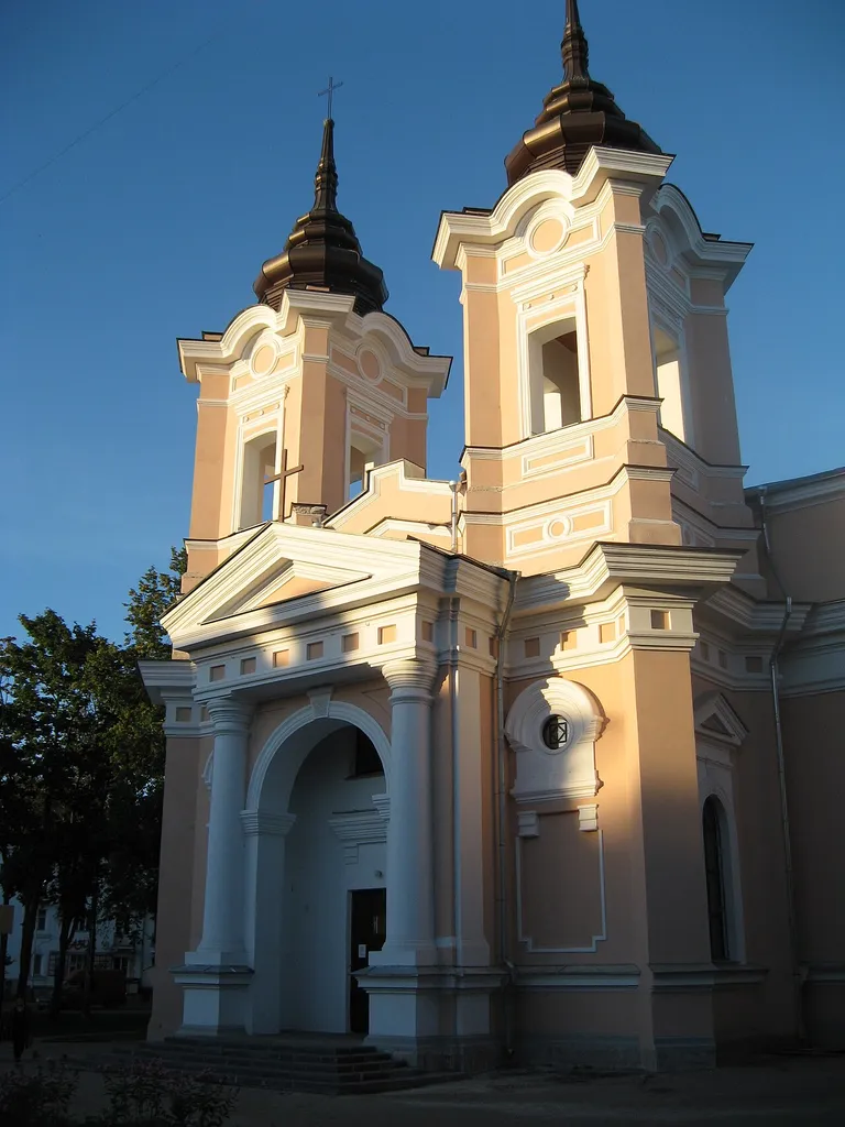 Католический костёл на Большой Санкт-Петербургской улице.