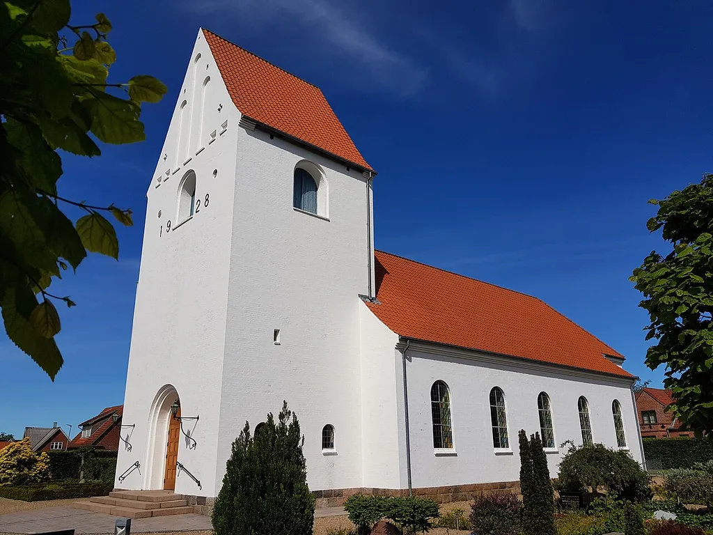 Sankt Peders Kirke i Holsted