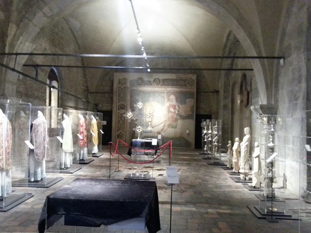 Tesori di Santa Maria Maggiore - Il crocifisso in argento
