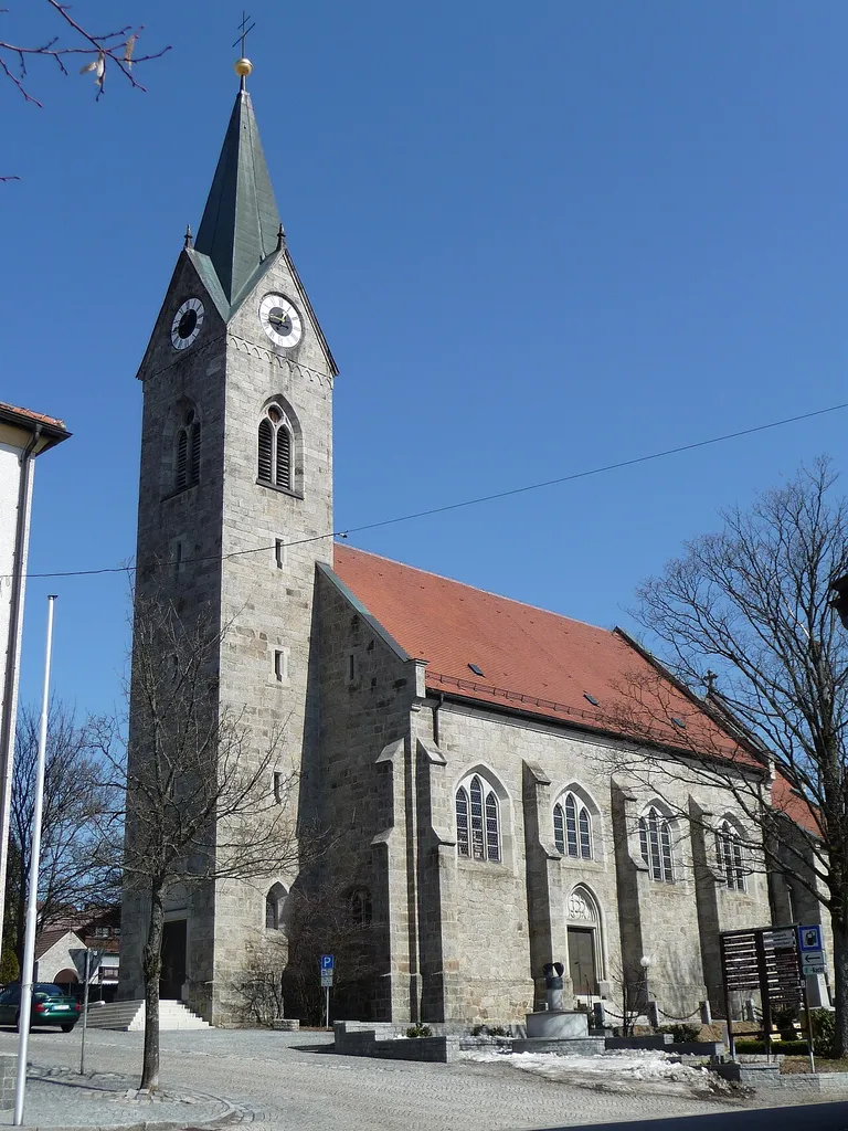 Die katholische Pfarrkirche St. Anna in Neuschönau