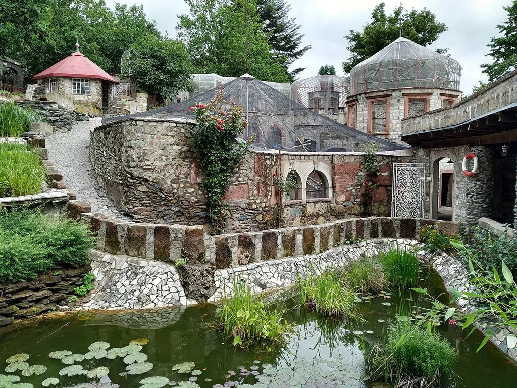 Vogelburg Weilrod in Hasselbach, Weilrod (Hochtaunuskreis, Hessen)