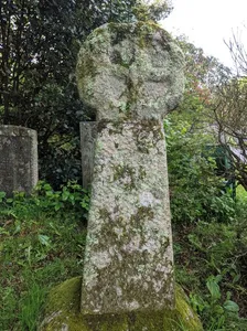 Wayside cross and cross base in St Stephen's churchyard, 6m south of the church