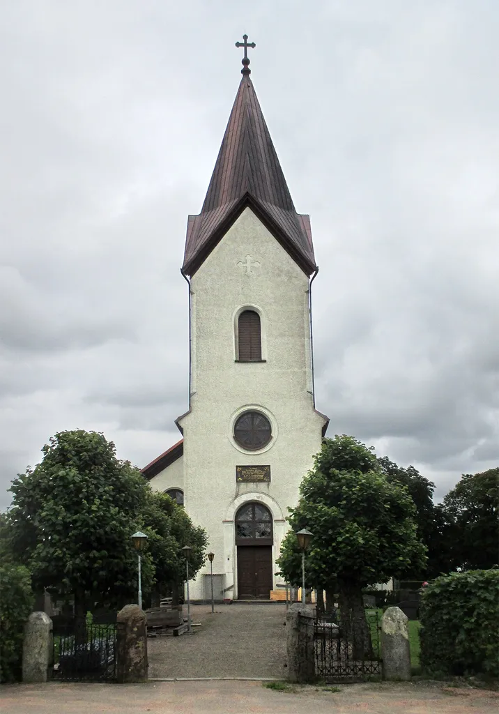 Ås kyrka i Ås socken, Västbo härad, Finnveden, Småland, Sverige. Kyrkan ligger i Gisslaveds kommun i Jönköpings län. Kyrkan tillhör Västbo S:t Sigfrids församling, Östbo-Västbo kontrakt, Växjö stift. Kyrkan invigdes 1870.