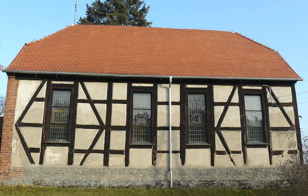 Lubiatów - dawny kościół ewangelicki, obecnie rzymskokatolicki p.w. św. Józefa, XVIII