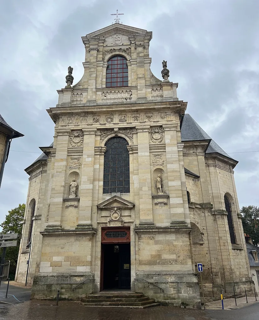 Église Saint-Pierre, Nevers.