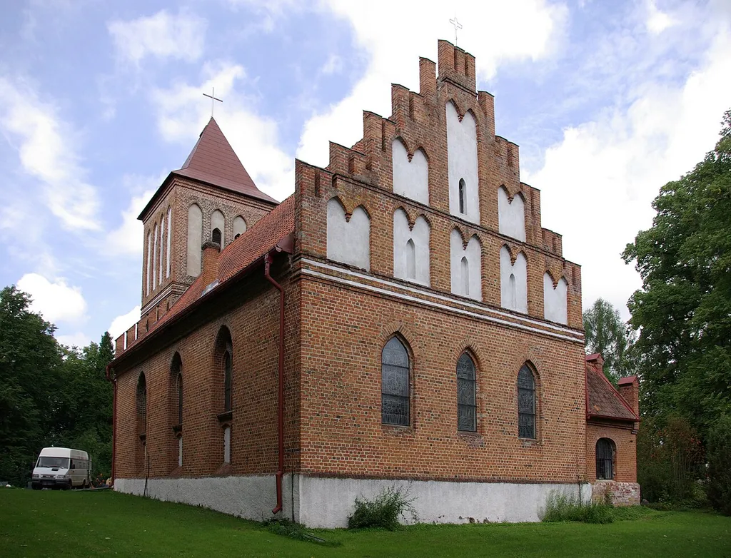Kuty - dawny kościół ewangelicki, obecnie rzymskokatolicki kościół parafialny p.w. św. Maksymiliana Marii Kolbego, 1586, 1973-1974