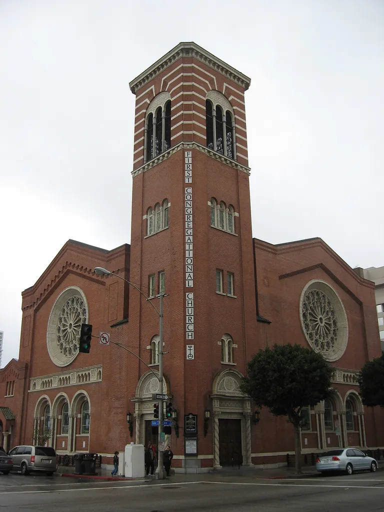 First Congregational Church of Long Beach, a local church of the United Church of Christ. This is an image of a place or building that is listed on the National Register of Historic Places in the United States of America. Its reference number is 12000810 (Wikidata).